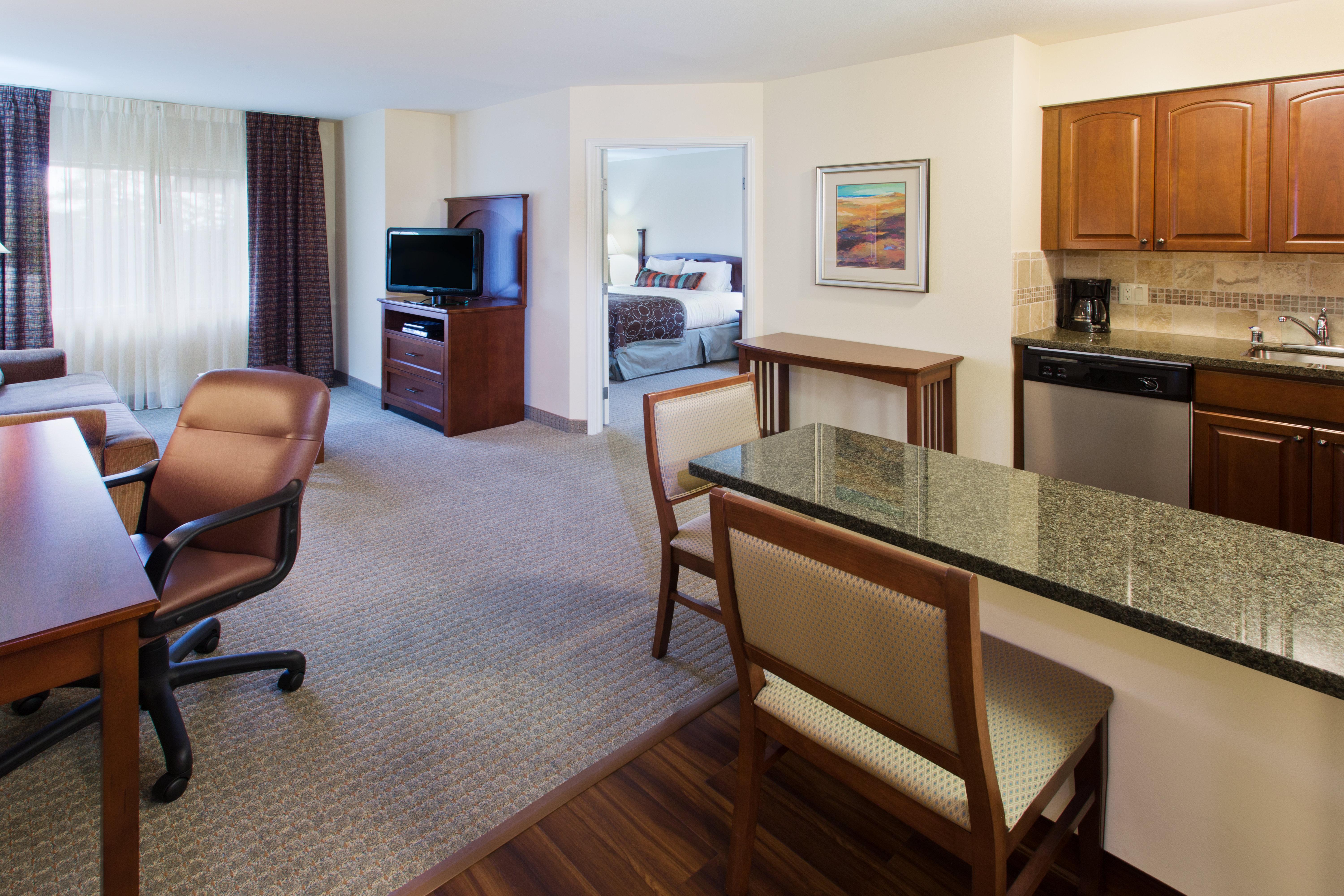 Staybridge Suites Everett - Paine Field, An Ihg Hotel Mukilteo Bagian luar foto